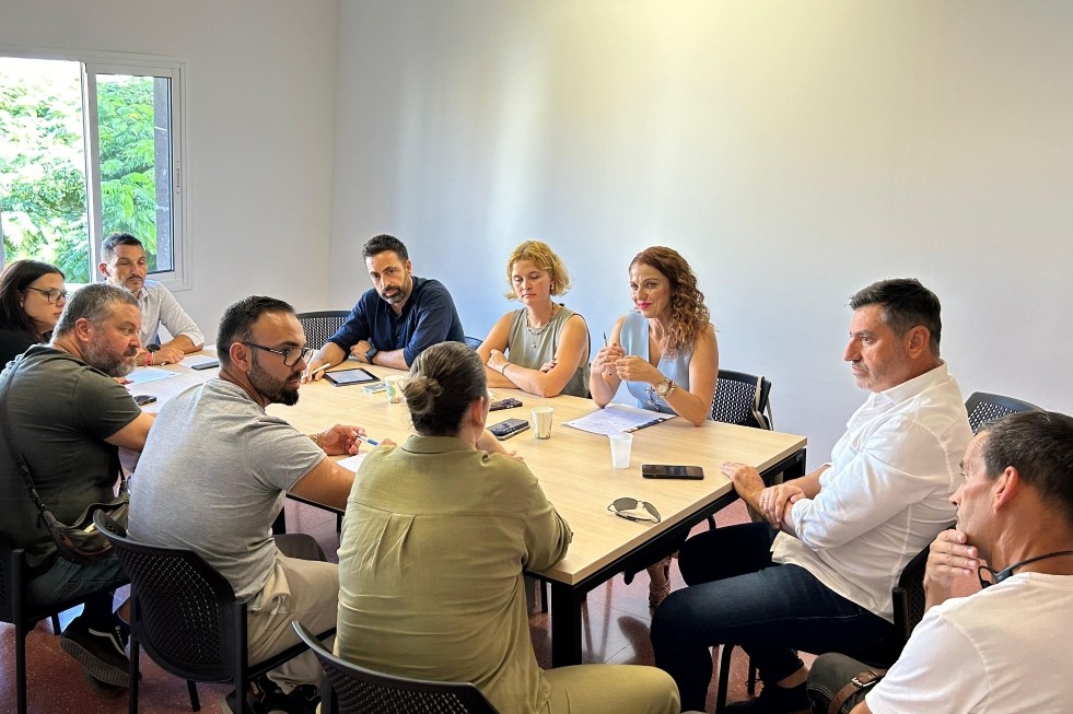 Reuni&oacute;n entre el Ayuntamiento de San Bartolom&eacute; de Tirajana y diversas entidades | Maspalomas Ahora