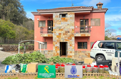 Operativo de la Policía Nacional y la Guardia Civil | Maspalomas Ahora